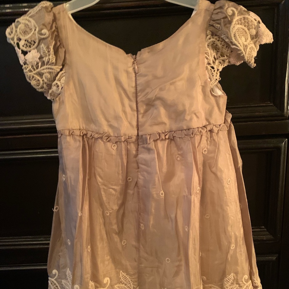 La Perla Kids Silk Dress with asymmetrical Lace Details - Picture 2 of 6